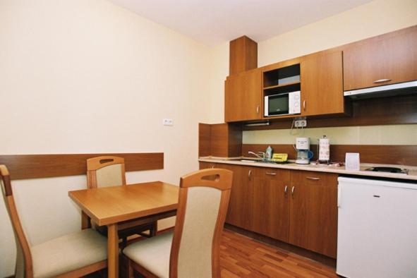 Panorama Wellness Apartman Hotel Hajduszoboszlo Phòng bức ảnh