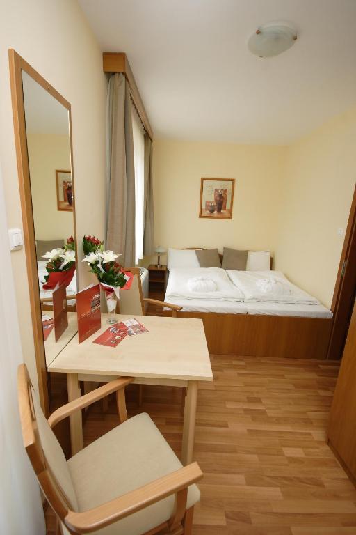 Panorama Wellness Apartman Hotel Hajduszoboszlo Phòng bức ảnh